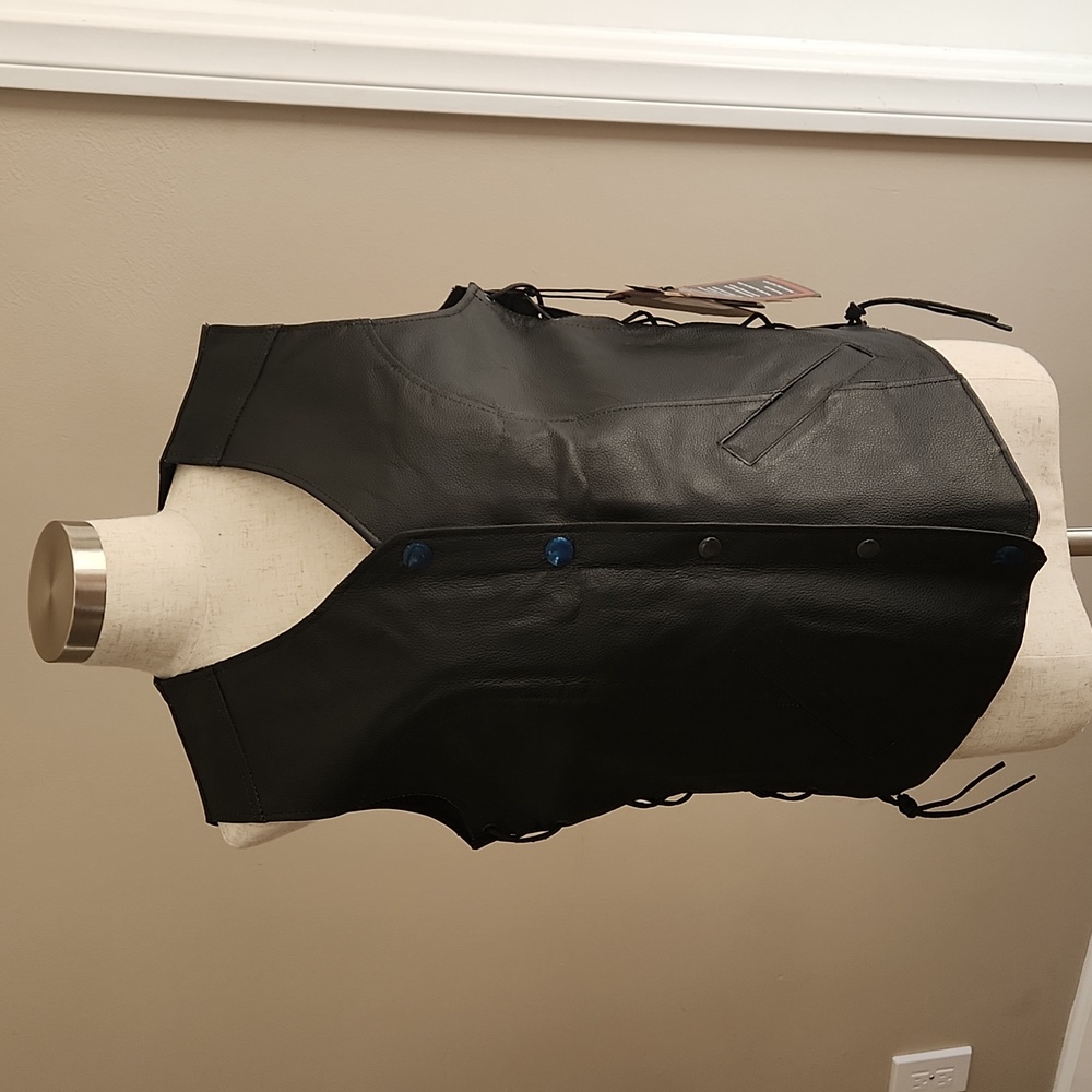 Leather Stand Premium Motorcycle Vest - Size Large